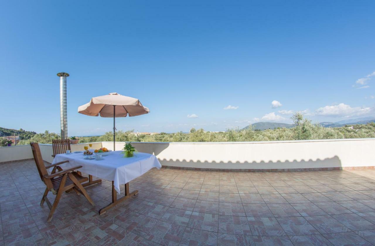 Oli Terra Apartment Lefkada City Ngoại thất bức ảnh